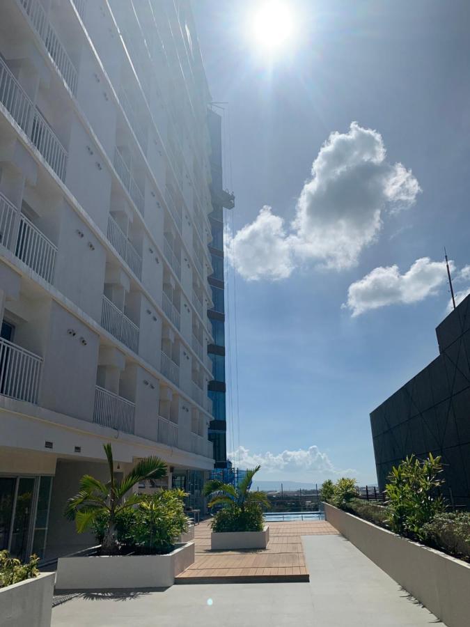 Hola! Condotel @ Inspiria Davao City Eksteriør billede